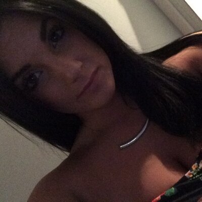 Profile Picture of Cassandra Henderson (@Thatcarchick) on Twitter