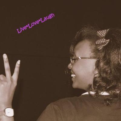 Daisy Flower - Twitter Profile Picture of Daisy Flower (@DayZeeflower) on Twitter