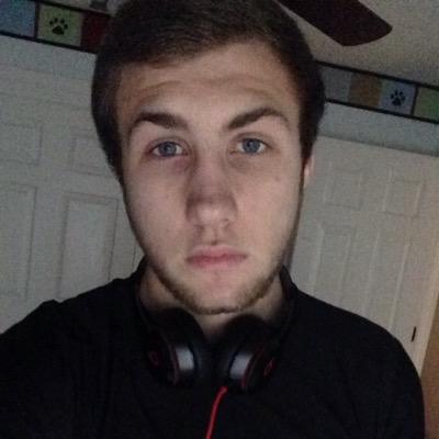 Profile Picture of Derek Metz (@@Derek_Metz19) on Twitter