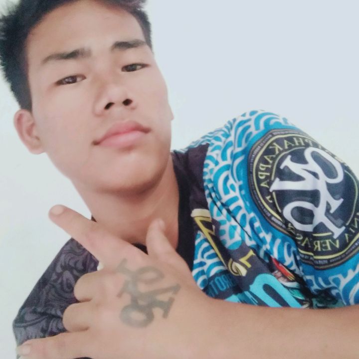 Profile Picture of lozadajoshua (@lozadajoshua) on Tiktok