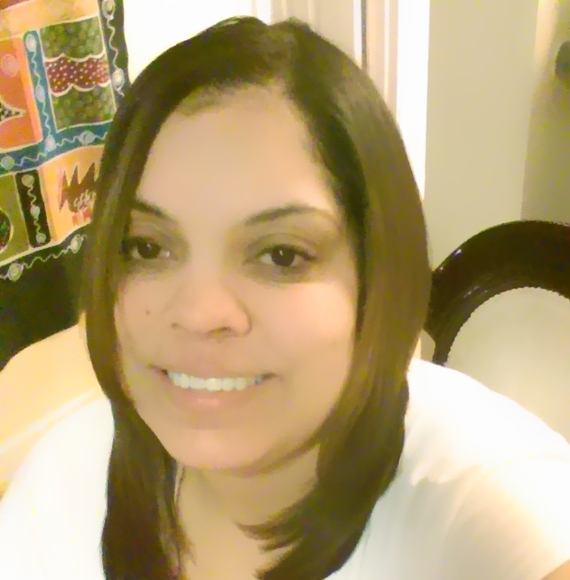 Profile Picture of Jimique Lacefield (@mique1013) on Poshmark