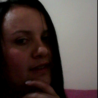 Profile Picture of Paola Echeverri (@paolae136) on Twitter