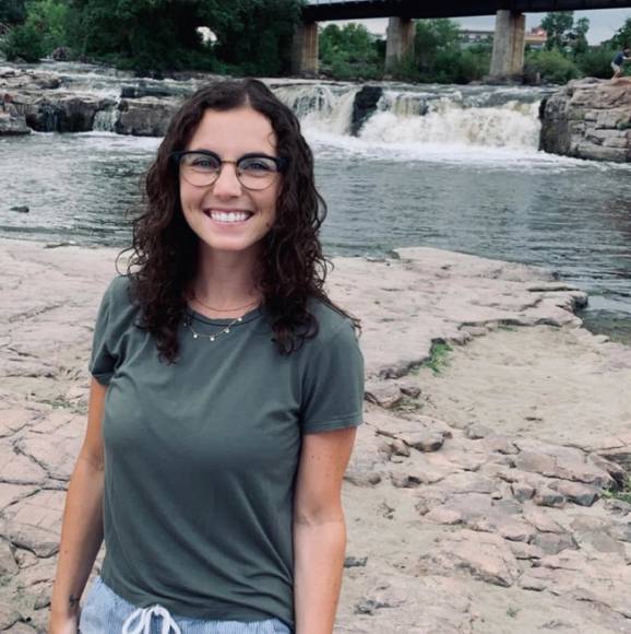 Audrey Truhe - Poshmark Profile Picture of Audrey Truhe (@audreytruhe) on Poshmark