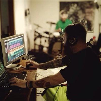Profile Picture of Ryan Mooose Pulliam (@vampiremooose1) on Twitter