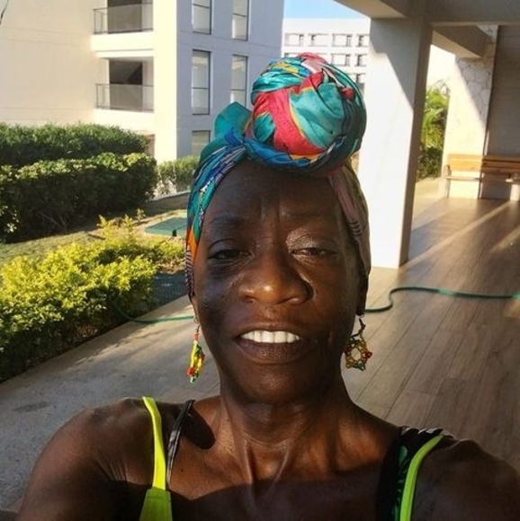 Profile Picture of Sandra Manick (@manick801) on Poshmark