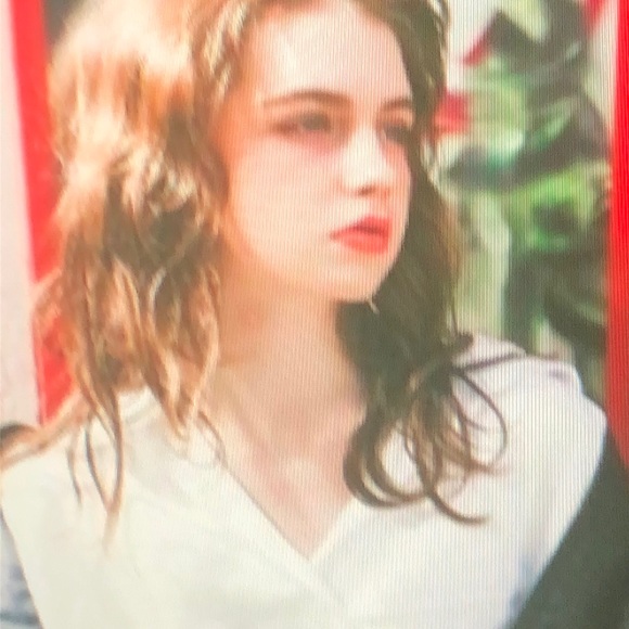 Profile Picture of Michele Pearson (@judemerrit302) on Poshmark