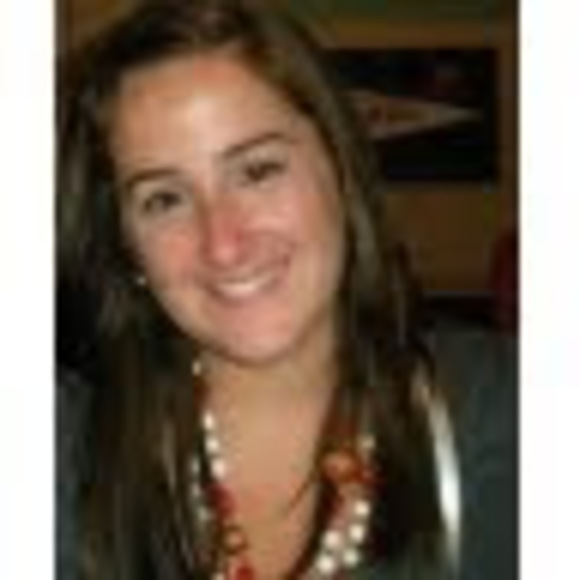 Profile Picture of Katie Rechenbach (@krechenbach) on Poshmark
