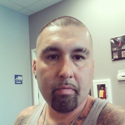 Profile Picture of Phillip Parks (@filthez1) on Twitter