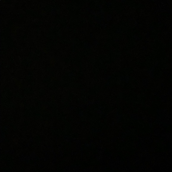 Profile Picture of Maimouna Diallo (@maimouna406) on Poshmark