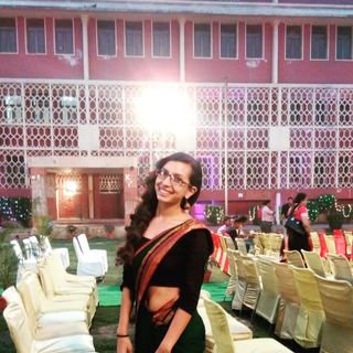 Profile Picture of Mukta Joshi (@muktapriya) on Twitter