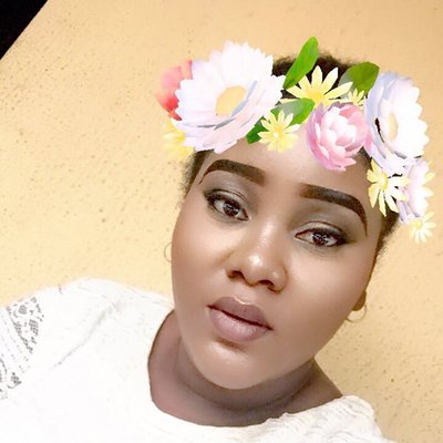 Profile Picture of Mira Nicole (@PerryJoe4) on Twitter