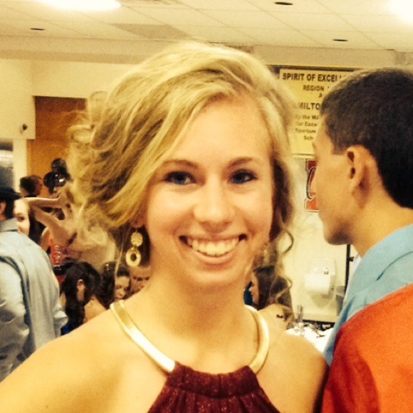 Profile Picture of Amber Goodreau (@gooamb) on Poshmark
