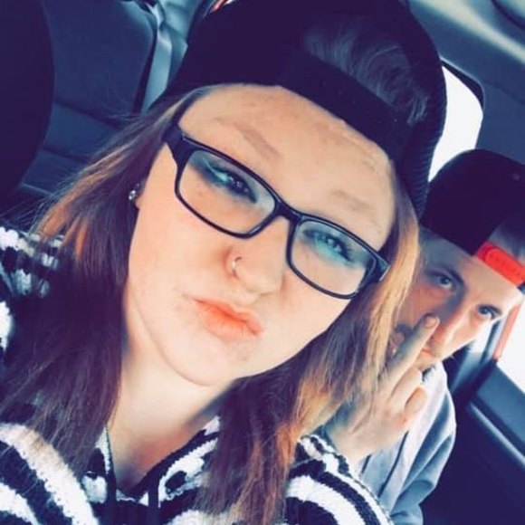 Profile Picture of Cassandra Secore (@countrygirl96xo) on Poshmark