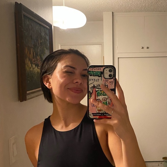 Profile Picture of Rebecca Riddle (@rebeccarriddle) on Poshmark