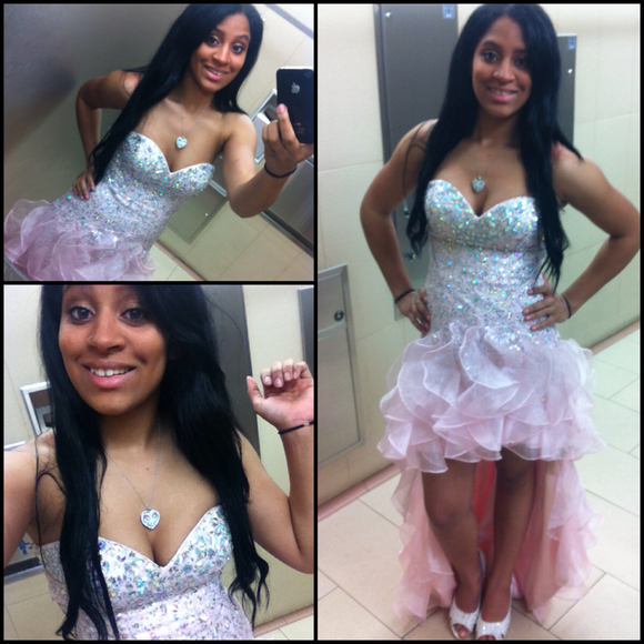 Profile Picture of Shayla Hayes (@shaylamichelle) on Poshmark