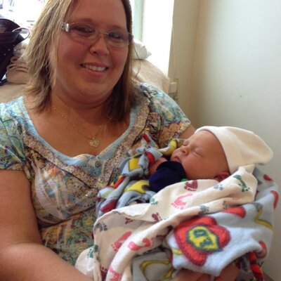 Profile Picture of Jennifer Stearns (@love_stearns) on Twitter