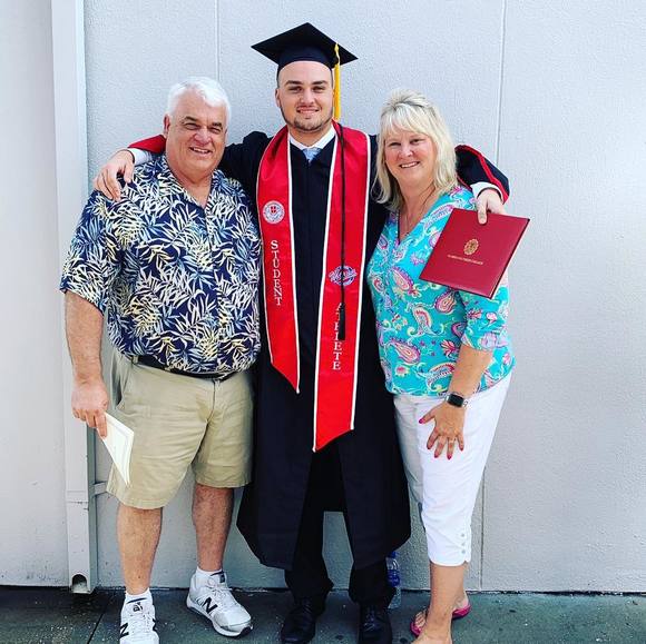 Profile Picture of Jonathan Hibbard (@j_hbrewerfan) on Poshmark