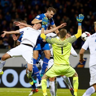 Profile Picture of Kari Arnason (@karibestmeister) on Twitter