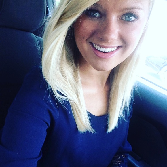 Profile Picture of Marissa Mclaughlin (@marmar0054) on Poshmark
