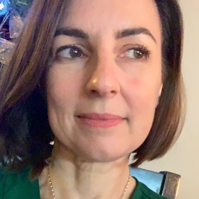 Profile Picture of Jennifer Batley (@jbatley) on Twitter