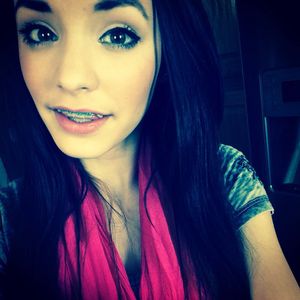 Profile Picture of Emily Dare (@emilydare3) on Myspace