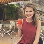 Profile Picture of C a r l y (@carly_albert) on Instagram