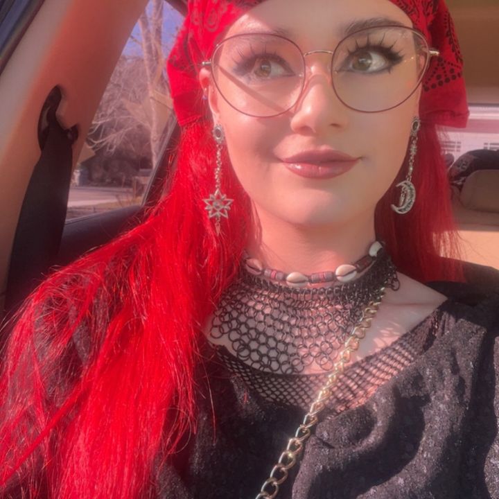 Rebecca🇺🇸🕷️🐍🐀 - Tiktok Profile Picture of Rebecca🇺🇸🕷️🐍🐀 (@rebeccaschwider) on Tiktok