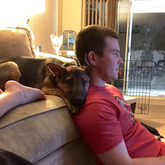 Profile Picture of Joe Bulinski (@joebul89) on Poshmark