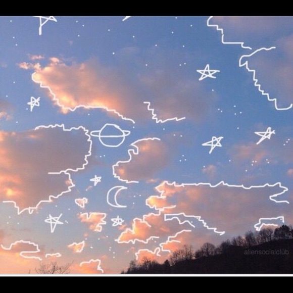 Profile Picture of Lily Ryan (@lilyryan96) on Poshmark