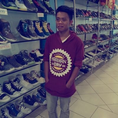 Profile Picture of James Jovellar (@JamesJovellar) on Twitter