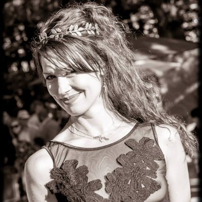 Profile Picture of EliseMcRoberts (@elisemcroberts) on Twitter