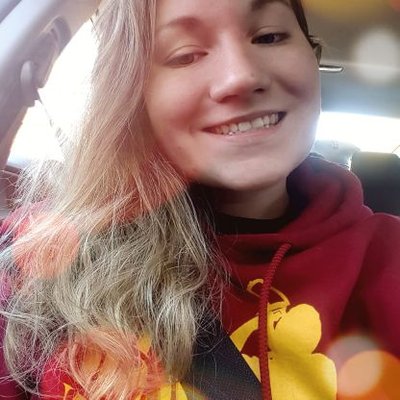 Profile Picture of Emma Libby (@Foxtwrl14) on Twitter