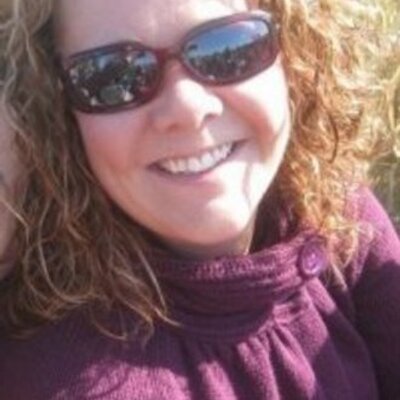 Profile Picture of Iris Hansen (@nicegolden7629) on Twitter