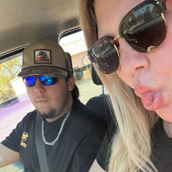 Profile Picture of phat🏄‍♂️ (@evanputnamm) on Tiktok