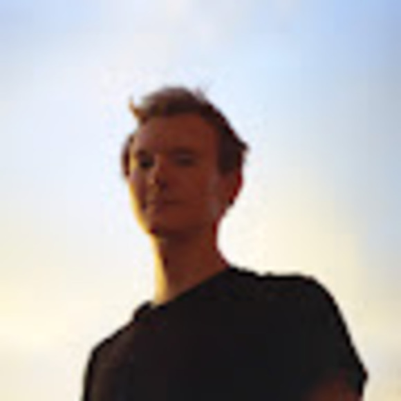 Profile Picture of Daniel Dittrich (@danieldittrich) on Poshmark