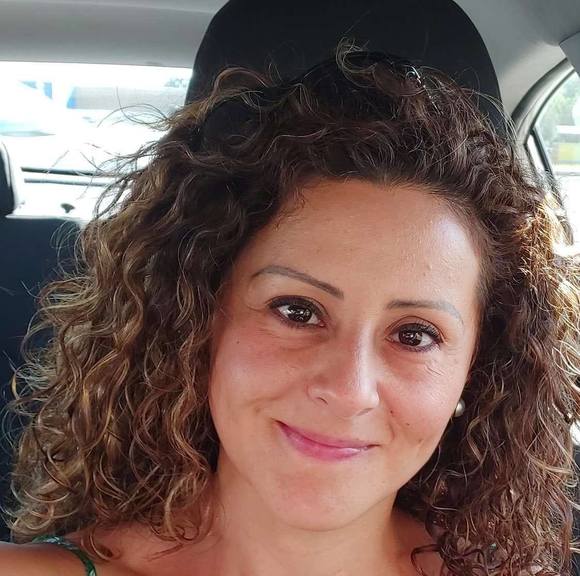 Adriana Ayerbe - Poshmark Profile Picture of Adriana Ayerbe (@adrianayerbe) on Poshmark