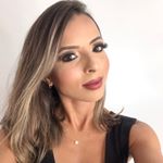 Profile Picture of Arianny A. L. Martins (@martins_arianny) on Instagram