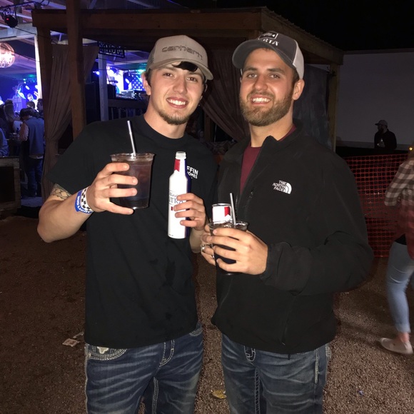Profile Picture of David Nance (@david_nance) on Poshmark