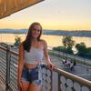 Profile Picture of Caroline (@@carolinecroee) on Tiktok