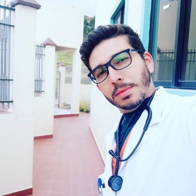 Profile Picture of Wesley Bernardo (@DrWesleyBernard) on Twitter