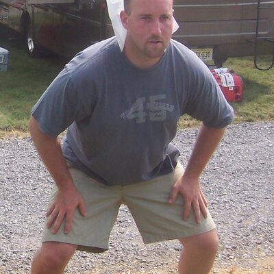 Profile Picture of Stephen Bowker (@bowks22) on Twitter