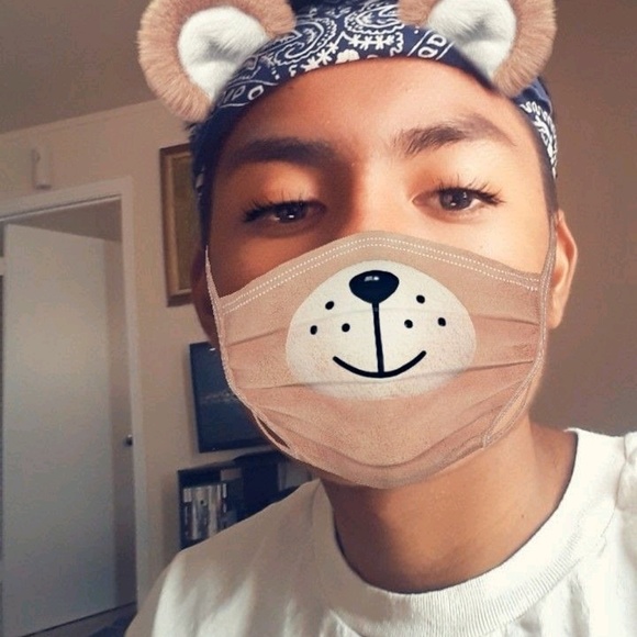Profile Picture of Cristian Corona (@izi_supreme) on Poshmark