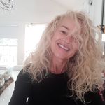 Profile Picture of Aileen Jones 🐺 London.UK (@molsmum1) on Instagram