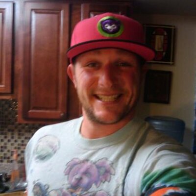 Profile Picture of Justin Lepper (@LarryNerd) on Twitter