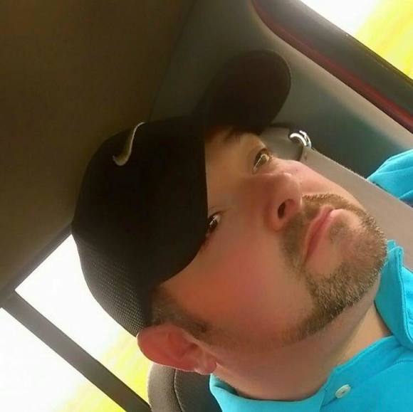 Profile Picture of Jason Tankersley (@jasontankersley) on Poshmark