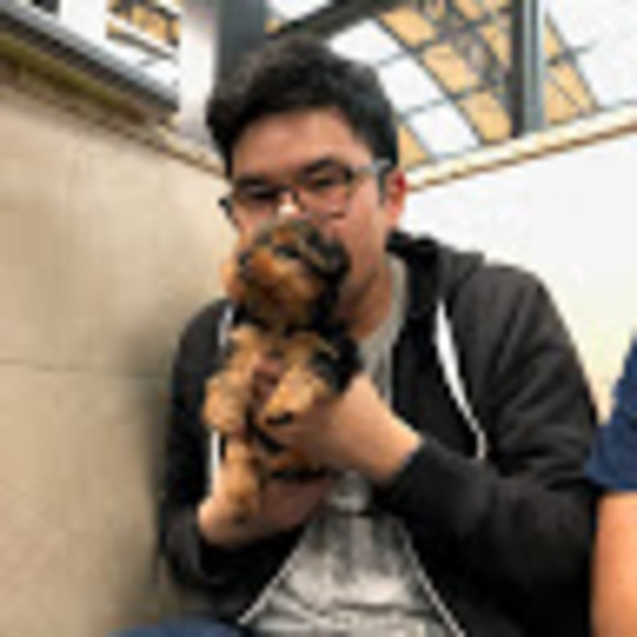 Profile Picture of Evan Nguyen (@evannguyen12) on Poshmark