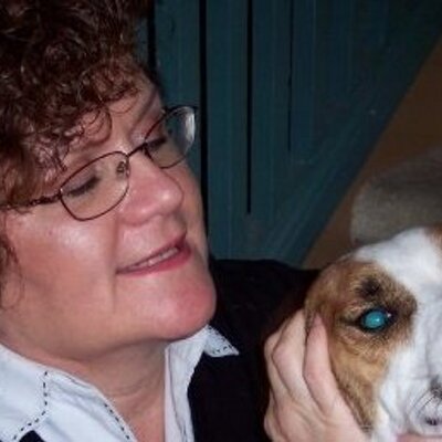 Profile Picture of Sherry Stacey (@Htreasures) on Twitter