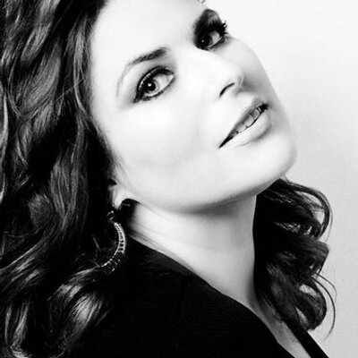 Profile Picture of Laura Wolfe (Fast) (@LauraEWolfe) on Twitter