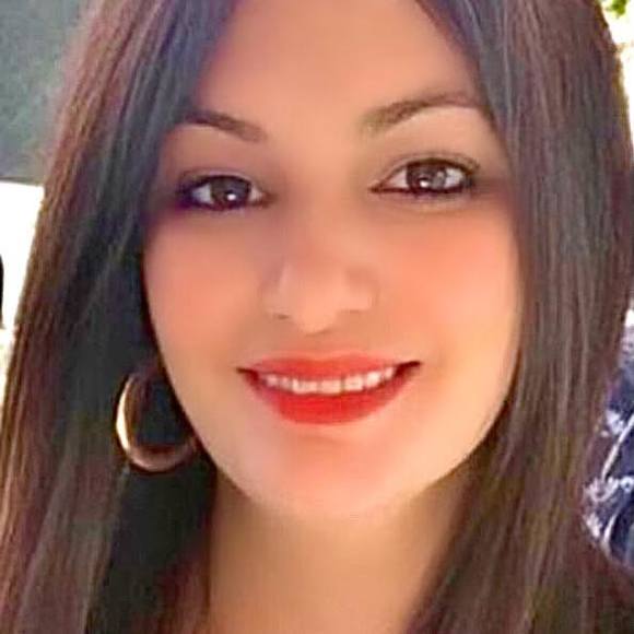 Profile Picture of Rose Silva (@rosemenisse) on Poshmark