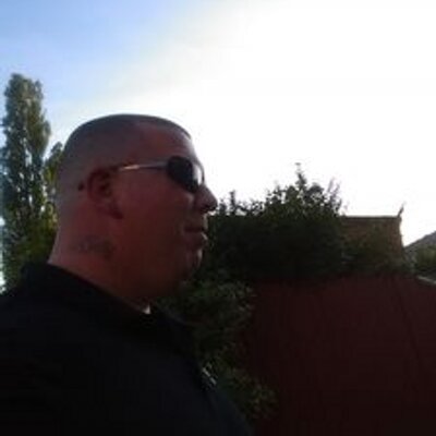 Profile Picture of Neil Lockhart (@LockhartNeil) on Twitter